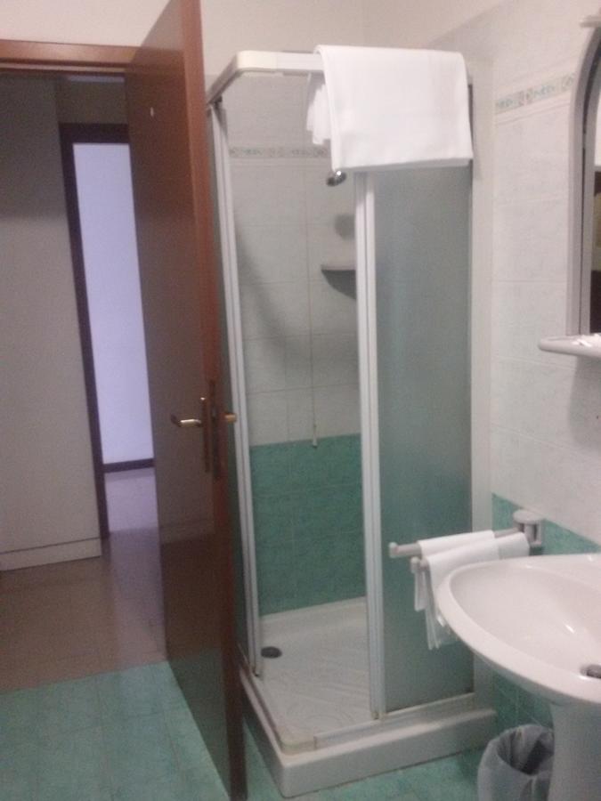 Hotel Fiera Pesaro Extérieur photo